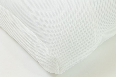 ＜京都の手作り枕 丸和＞ひとつひとつ丁寧に、まごころをこめて匠がつくった「エアープロテクション枕」東洋紡ブレスエアー使用