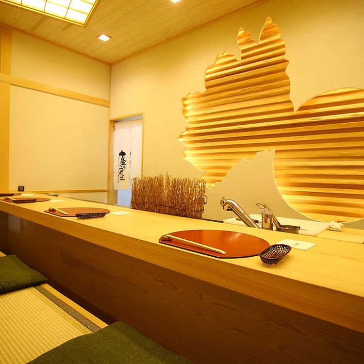 【12月31日お届け】おせち 祇園蕪屋 特製 2段重 2～3人前（冷蔵）亀岡市 限定《京都 祇園 料亭 おせち料理 二段 2026 予約》 ※北海道、東北、沖縄、離島へのお届け不可