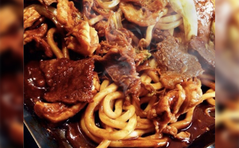 ＜ホルモン亀山＞ みそ焼 うどん ホルモン 9種盛 セット《おうち時間 てっちゃん アカセン センマイ ハチノス ウルテ レバー コリコリ ホソ ミノ》