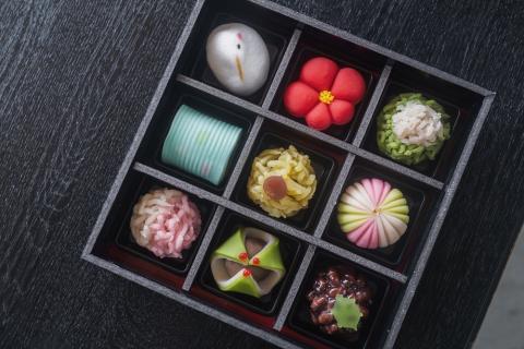 お正月を彩る 京菓子 おせち【2025年12月下旬～順次発送】京都府「現代の名工」あずきの里謹製【JO-9】 ｜ 正月 新春 お祝い 贈答 進物 ※離島への配送不可