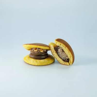 京都城陽のイタリアンチョコクリームとナッツの生どら焼き(6個)【配送不可地域：離島】