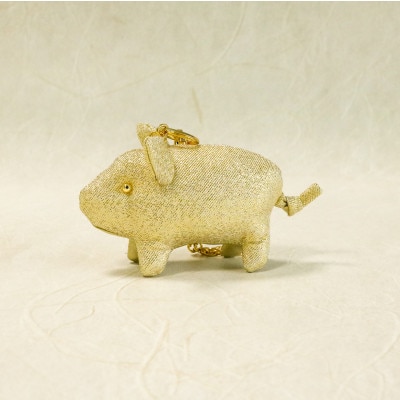 【燦彩糸】金のブタチャーム