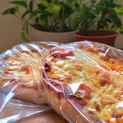 全粒粉ピザ 3枚入り　カリッ もちっ 旨みの新食感【配送不可地域：離島】