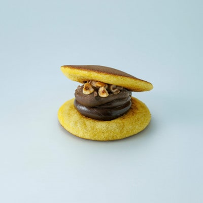 京都城陽のイタリアンチョコクリームとナッツの生どら焼き(6個)【配送不可地域：離島】