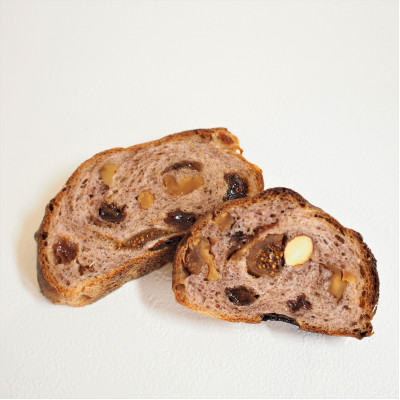 贅の極ワインパン、スーパーフード雑穀パン、全粒粉パンの贅沢パン3本セット【配送不可地域：離島】