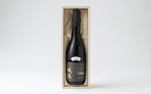 日本酒「城陽」純米大吟醸 雫　720ml