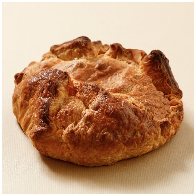 近江牛煮込みビーフパイ おやつや朝食に ホールで家族や友人とシェアにピッタリ【配送不可地域：離島】