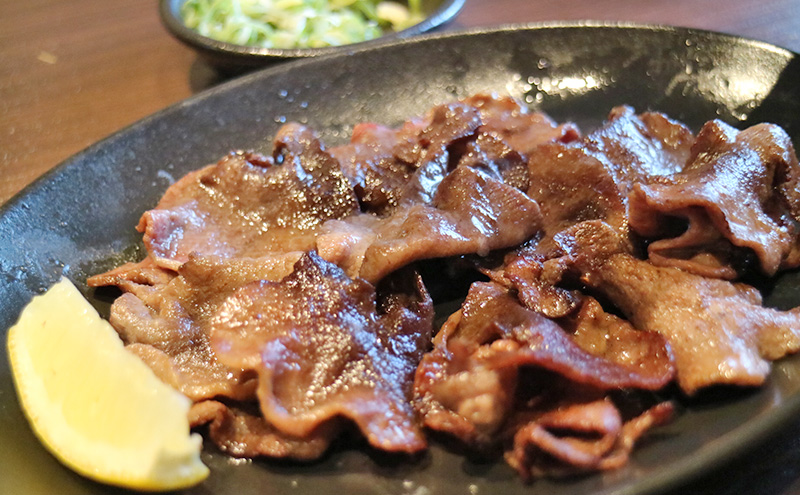 焼肉店１番人気　薄切り牛タン　2～3人前 300g×1  牛肉 焼肉 焼き肉 アウトドア BBQ