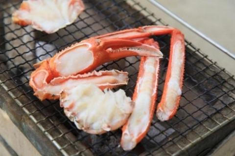 【特選】日本海産紅ズワイガニ（かに鍋、焼きガニ用加工済）　TB00006
