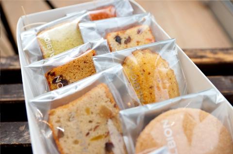 【元ホテルパティシエが作る】極上焼き菓子とクッキー詰め合わせ　AM00620