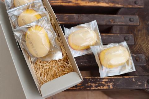 たまご型ミルク塩レモンケーキ『丹後のたまご』　AM00618