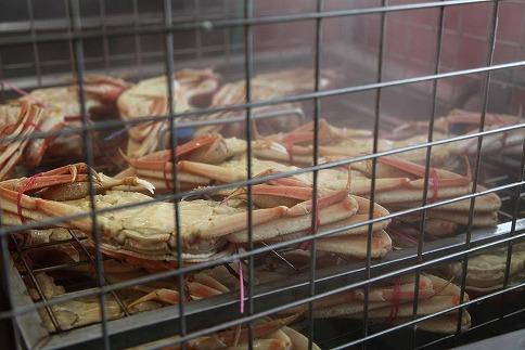 かに卸問屋がお届け・自社釜ゆで！幻のゆで間人ガニ 800ｇ～900ｇ 大サイズ （1月～3月発送）／北畿水産　HK00221