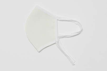 「Lサイズ」立体裁断シルクマスク　AM00100