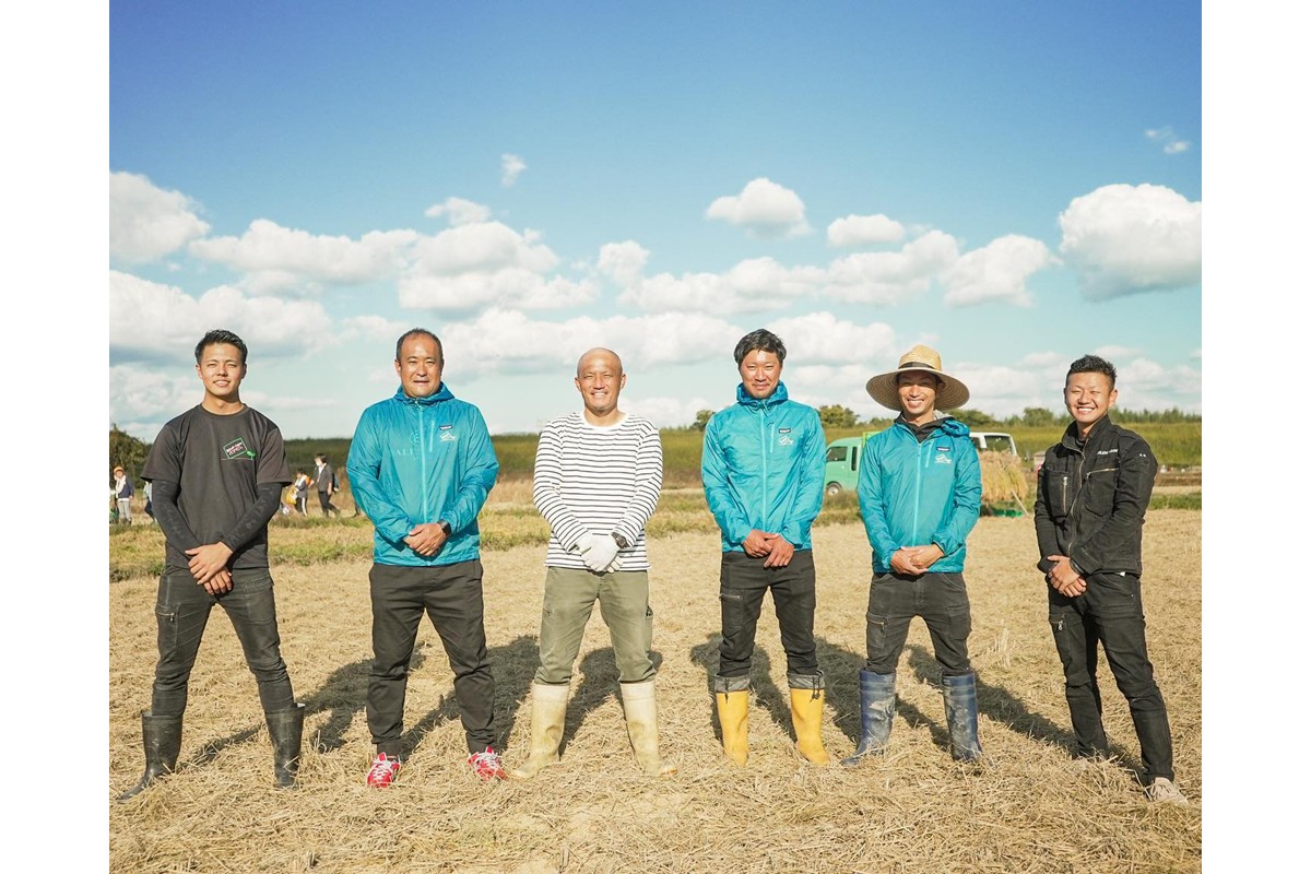 【先行予約】今話題の小玉スイカピノガール 1玉（1.5kg以上）（2026年7月上旬～発送） 果物 くだもの すいか スイカ 西瓜 甘い ふるさと納税 スイカ ふるさと納税 フルーツ ふるーつ 甘い 農家直送 果樹園直送 生産者応援 農家応援　BF00008