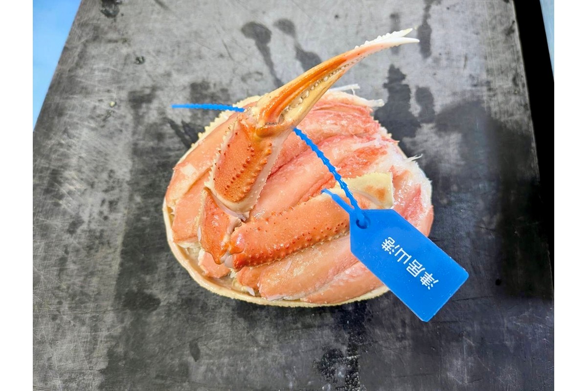 板前仕立て 松葉蟹の甲羅盛り 2個　EK00014