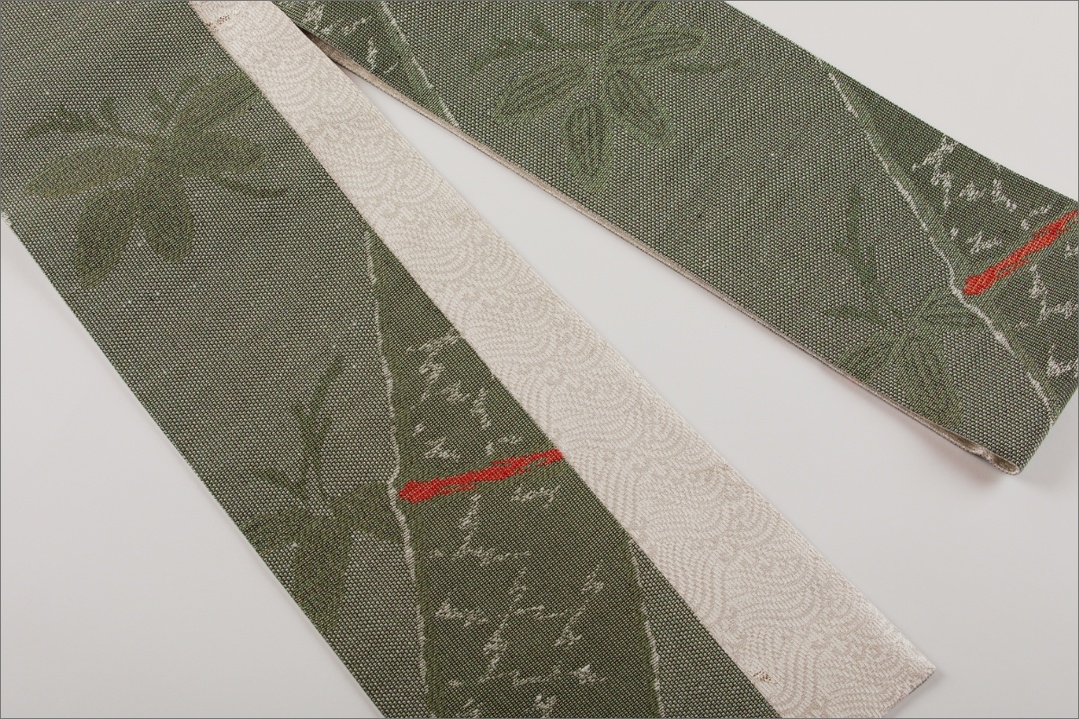 丹後帯　半幅帯「波にうさぎ（１匹入）」　FY00073