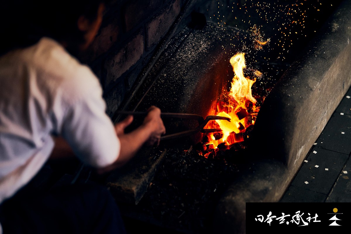 オーダーメイドの日本刀（脇指：長さ50cm程度）拵付き 装飾　鞘　鍔　GE00009