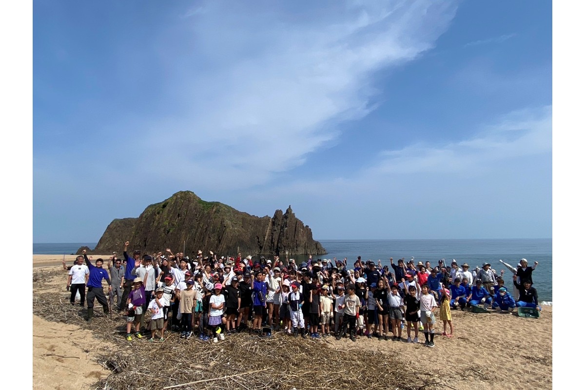 はだしで遊べる海を未来につなぐ『海ゴミ回収ビーチクリーン活動』への活動支援 1口 50,000円【返礼品なし】　HJ00003