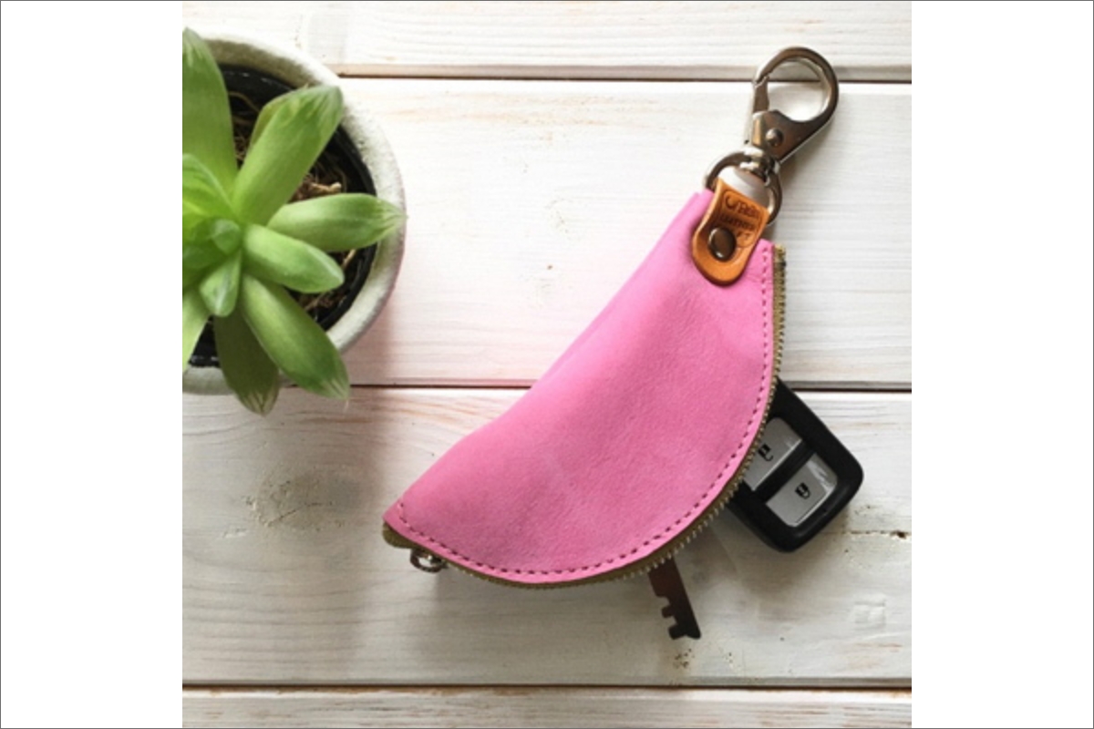 バナナキーケース（ピンク）　LC00005
