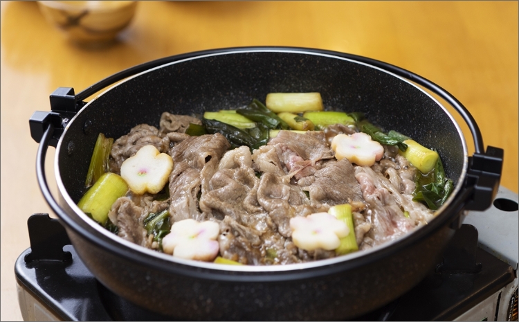 日本海牧場のすき焼きセット（京たんくろ和牛）　NH00024