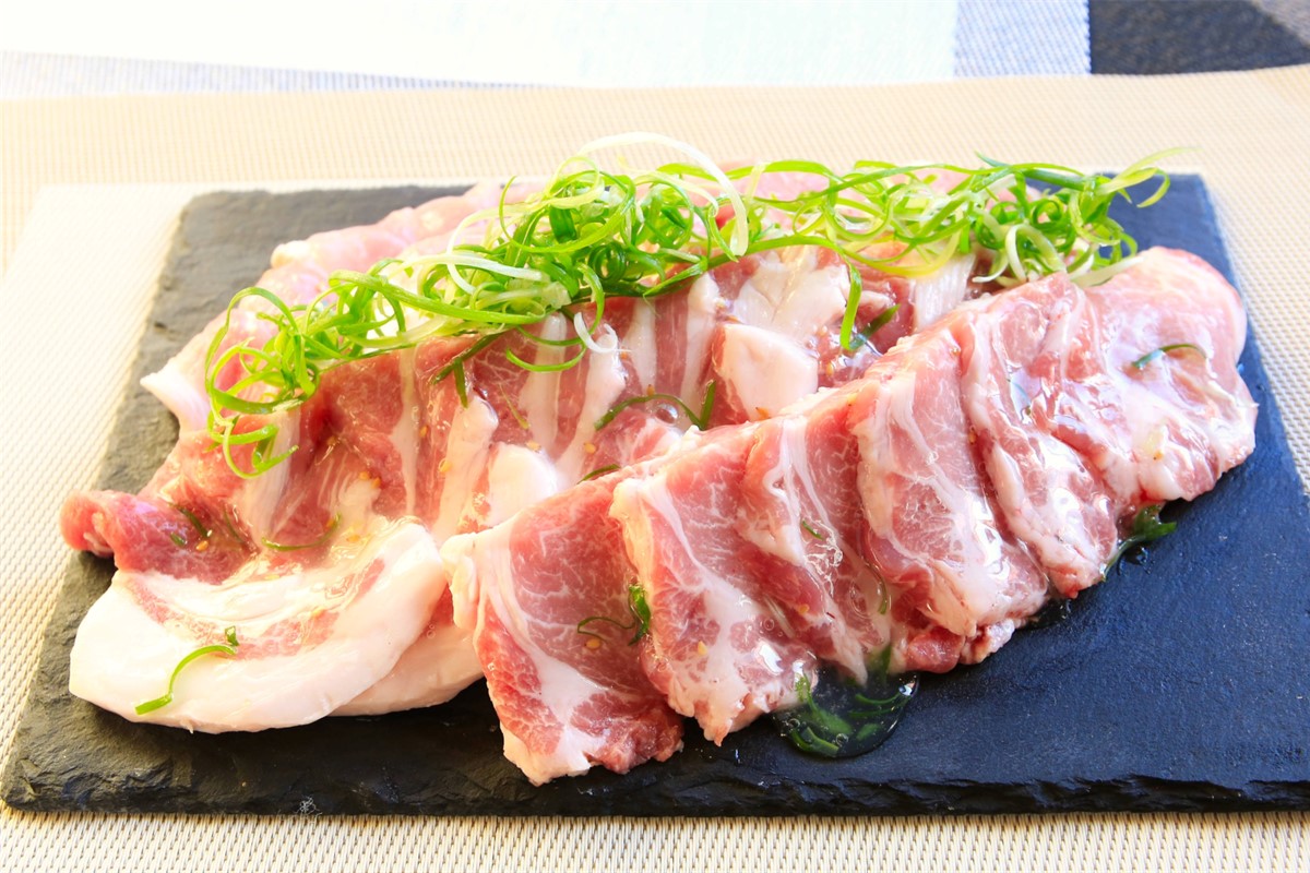 トン’sキッチン 丹後の塩だれ豚焼き肉　TN00005