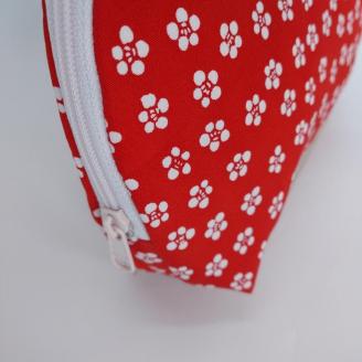 シルク・ちりめんポーチ（梅模様）赤　TR00013