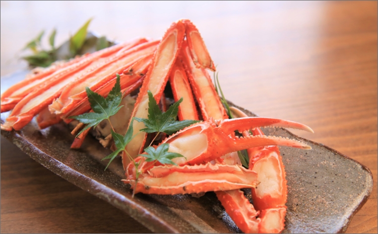 【特選】日本海産紅ズワイガニ（かに鍋、焼きガニ用加工済）　TB00006