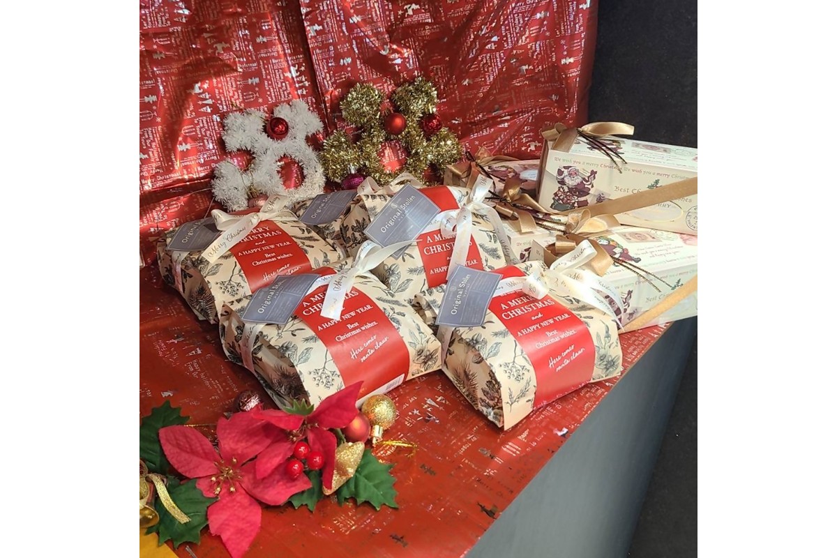 本場ドイツの味！熟成シュトーレン 毎日が特別な日に変わる、ブーランジェリータカタの「手作りシュトーレン」1本　BT00034