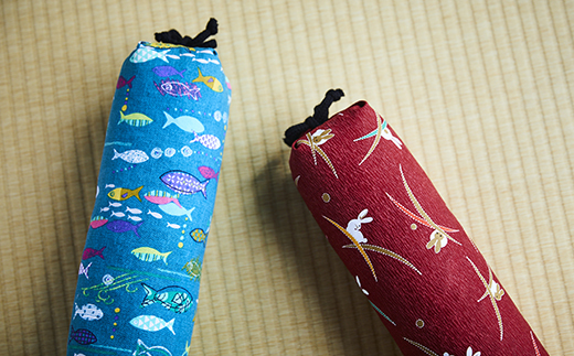 健康のお手伝い　手作り　骨盤枕、首枕(青さかな柄)　HT00009