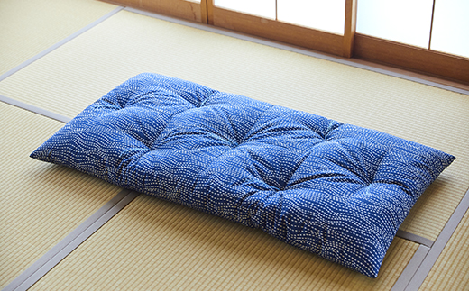 【ふとんの色柄が選べる】天然繊維　手作り　木綿わた入り　長座布団　HT00123