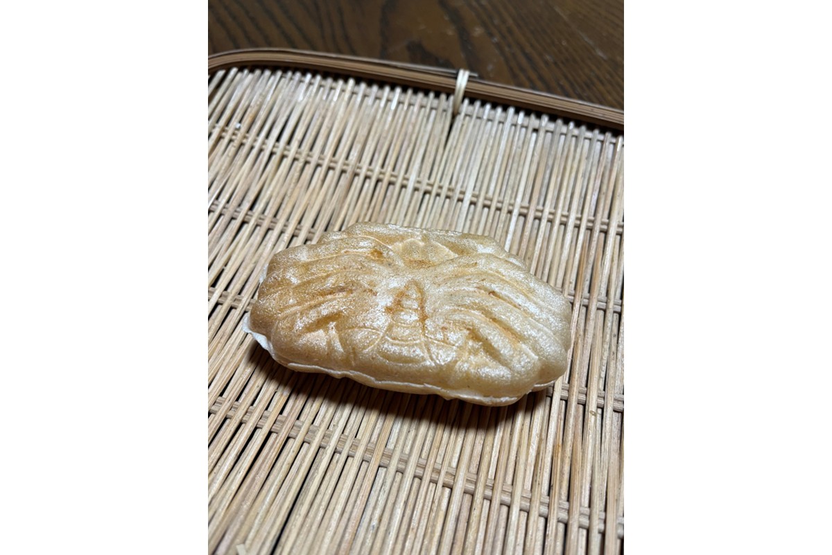 カニもなか（ミルクアイス）　IZ00003