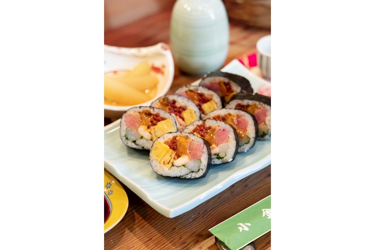 【海鮮太巻き寿司】小金（こきん）巻き　1本　KW00001