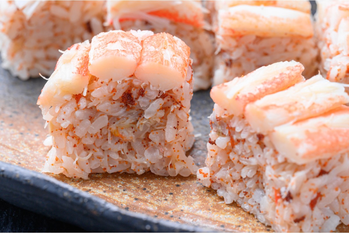 カニ屋が作る海シリーズ 恋蟹寿司 （こいずし） 3貫 甲羅の舞台 2セット　UO01044