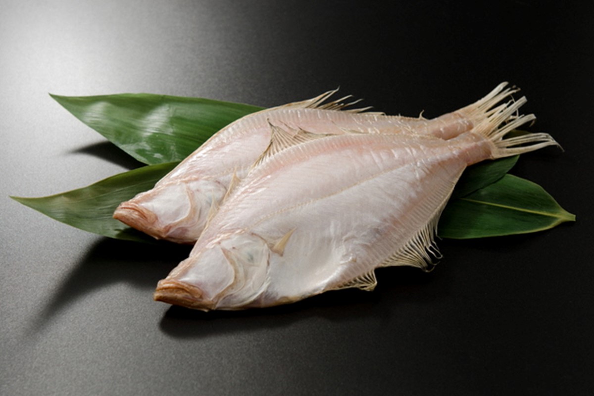 【店主一押し！絶品干物！高リピート！】エテカレイ一夜干し　大サイズ（夕食サイズ）10枚　YK00155