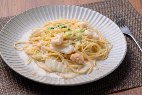 「カニ屋が作る 海のパスタ」 海香るズワイガニたっぷりのジンジャーオイルパスタ 、のど黒へしこ ペペロンチーノ、シビマグロ 山椒トマトソース、ガサ海老 クリームソース、シビマグロ 和風ペペロンチーノ 各1皿づつ 計5皿セット　UO01042