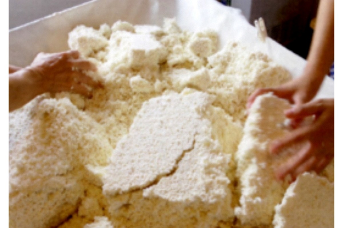 京都・久美浜産 米糀（生） 1kg　AL00005