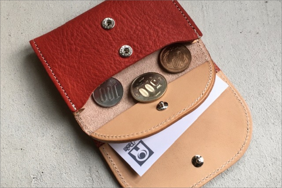 カードケース　（レッド）　LC00008