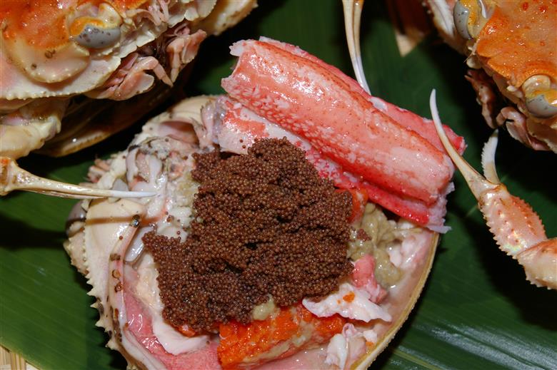 驚きの旨さ！茹でセコガニ 【厳選】 小サイズ5匹入　SS00076