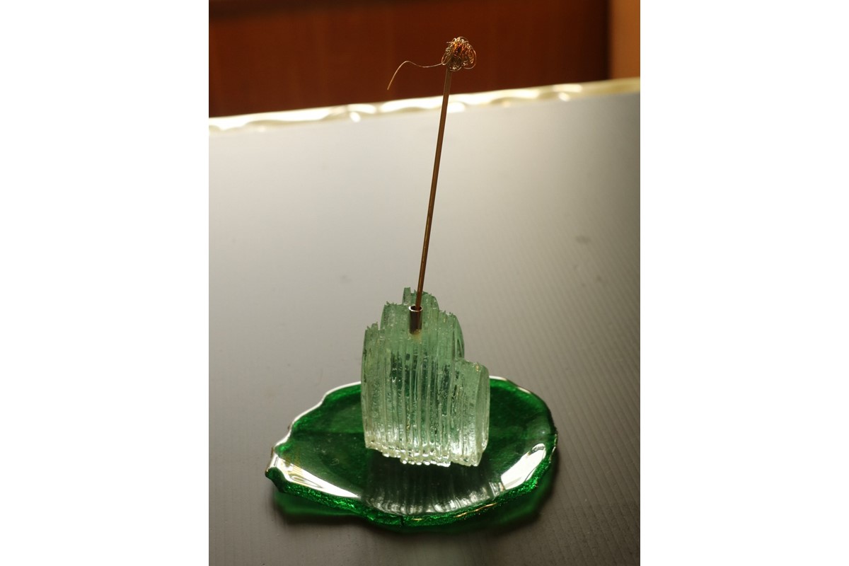 お香立て・透明「PEACE・願い」　SV00005