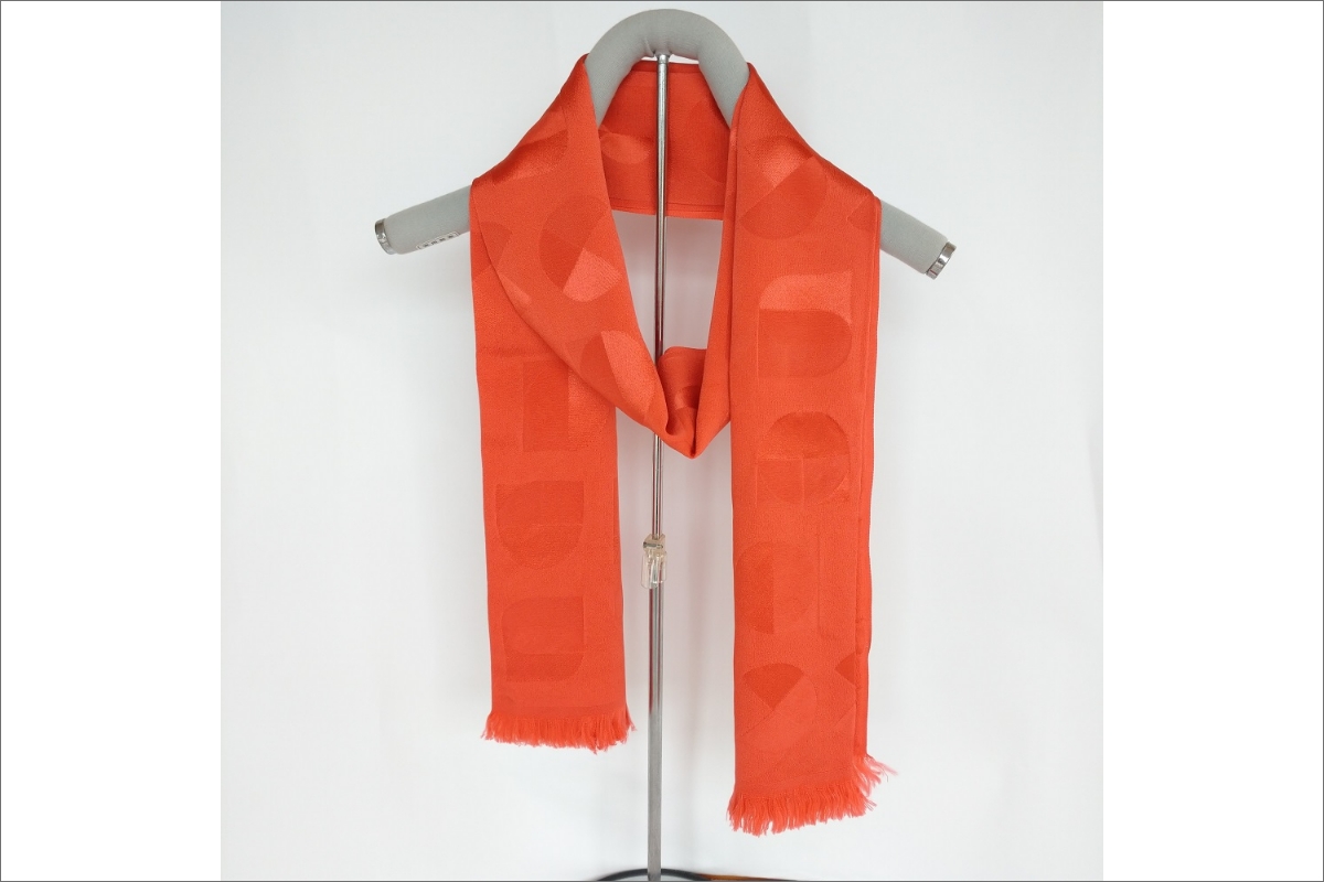 頑張る人へのエール　シルク・ストール（オレンジ）　TR00017