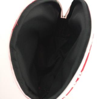 シルク・ちりめんポーチ（梅模様）赤　TR00013