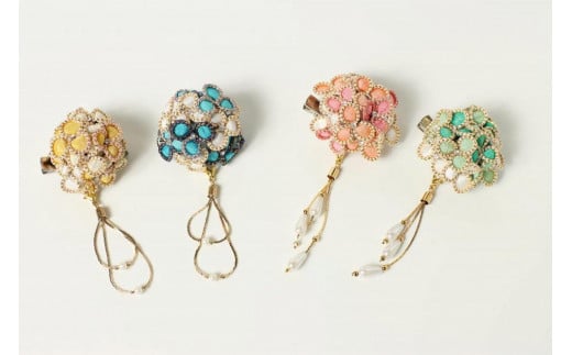 小花のブローチ！（ピンク）丹後ちりめんを使ったブローチです！　AM00293