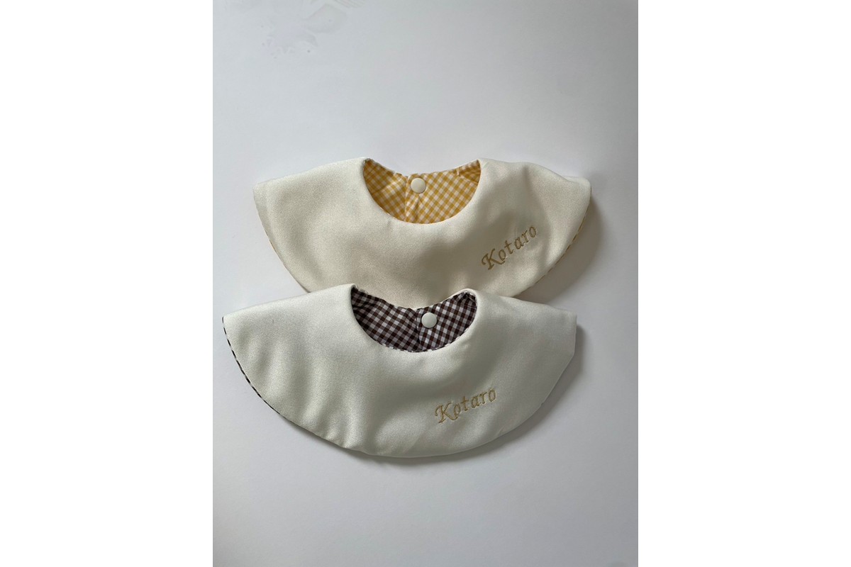 シルクの贈り物 名入れベビースタイ　2枚セット　EW00003