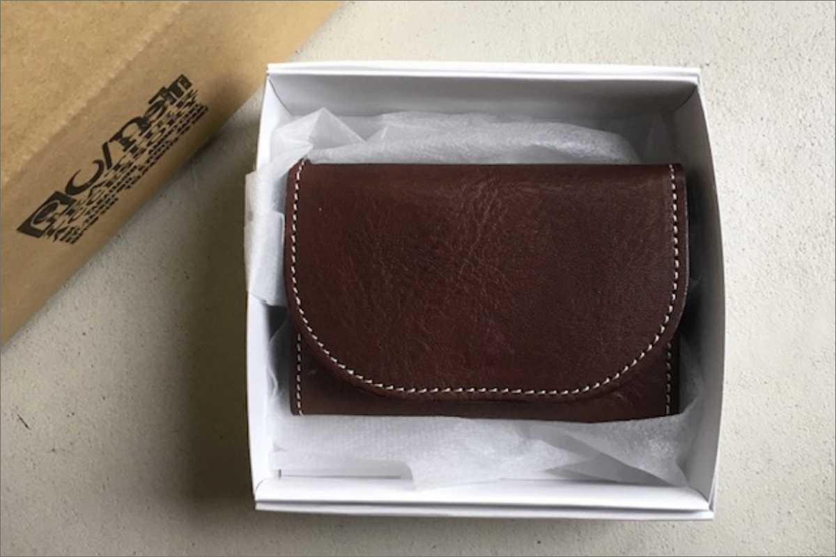 カードケース（ダークブラウン）　LC00010