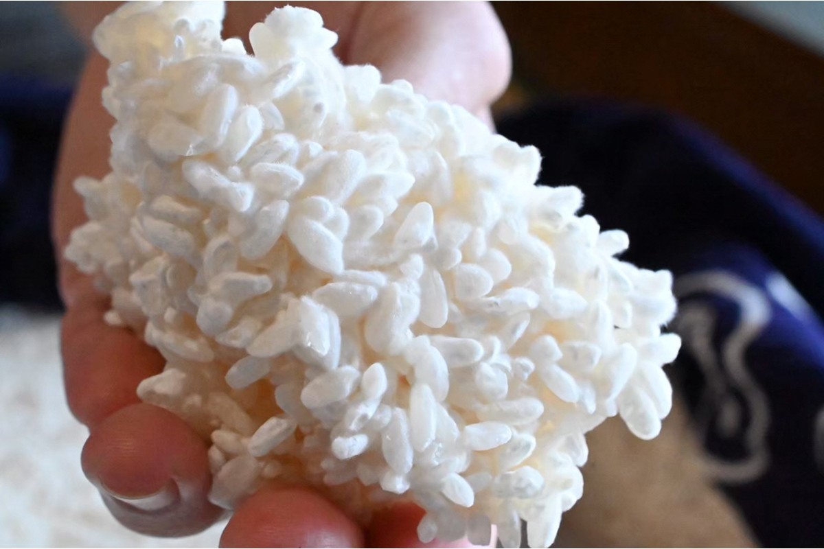 米麹（2025年度産日本晴使用）1kg　YF00006