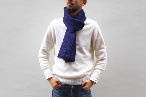 フィルタンゴ ストール【洗える丹後ちりめんのシルク】幾何柄　ネイビー 　ギフトにもおすすめ。　FI00038