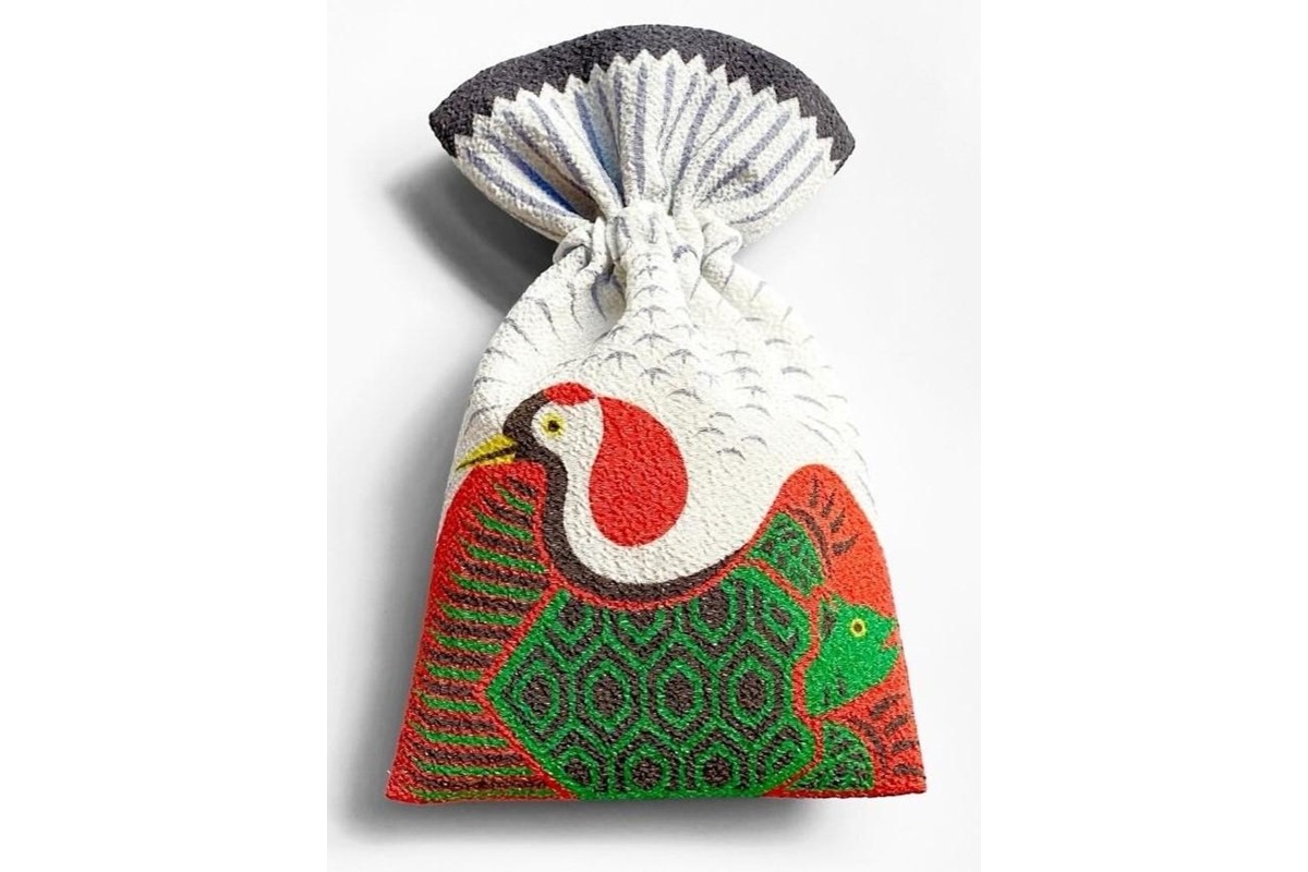 丹後ちりめん 祭巾着 つるかめ サイズ：約22cm×13cm　DZ00028-01