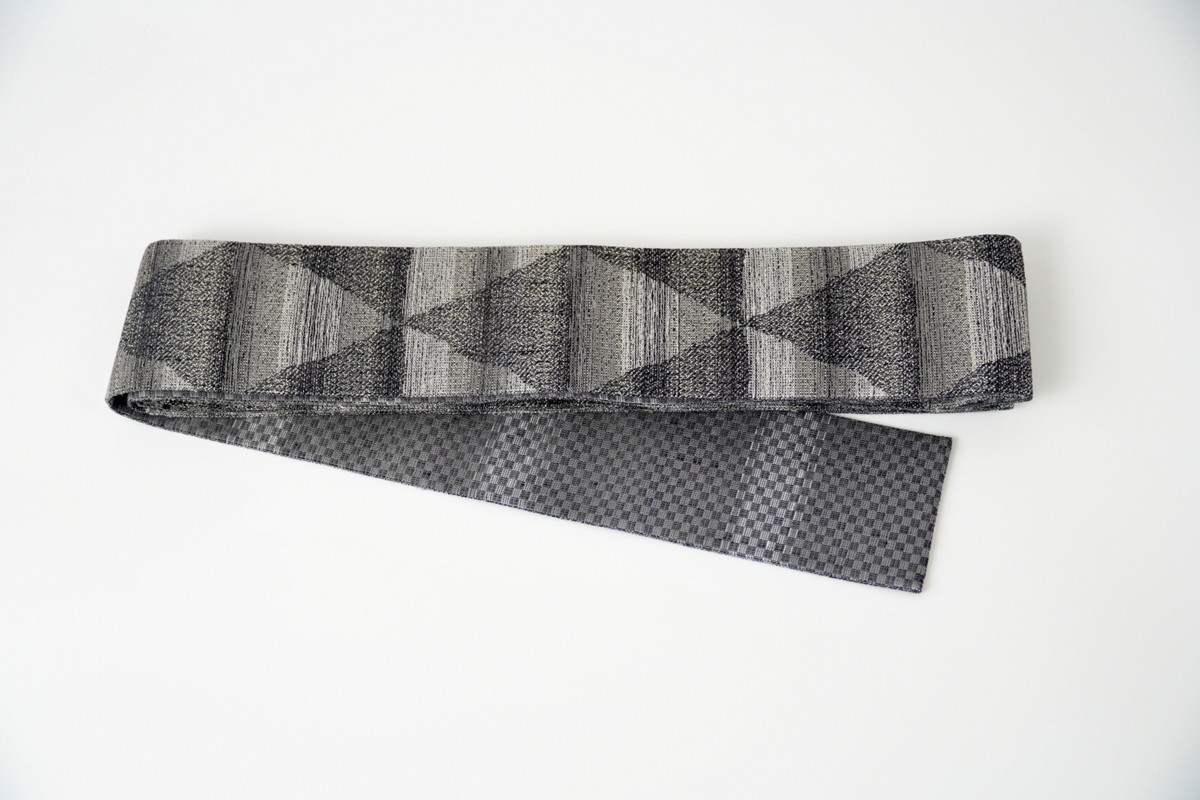 角帯　大ウロコ文（グレー）*リバーシブル幅約10.2cm×長さ約420cm　FY00101