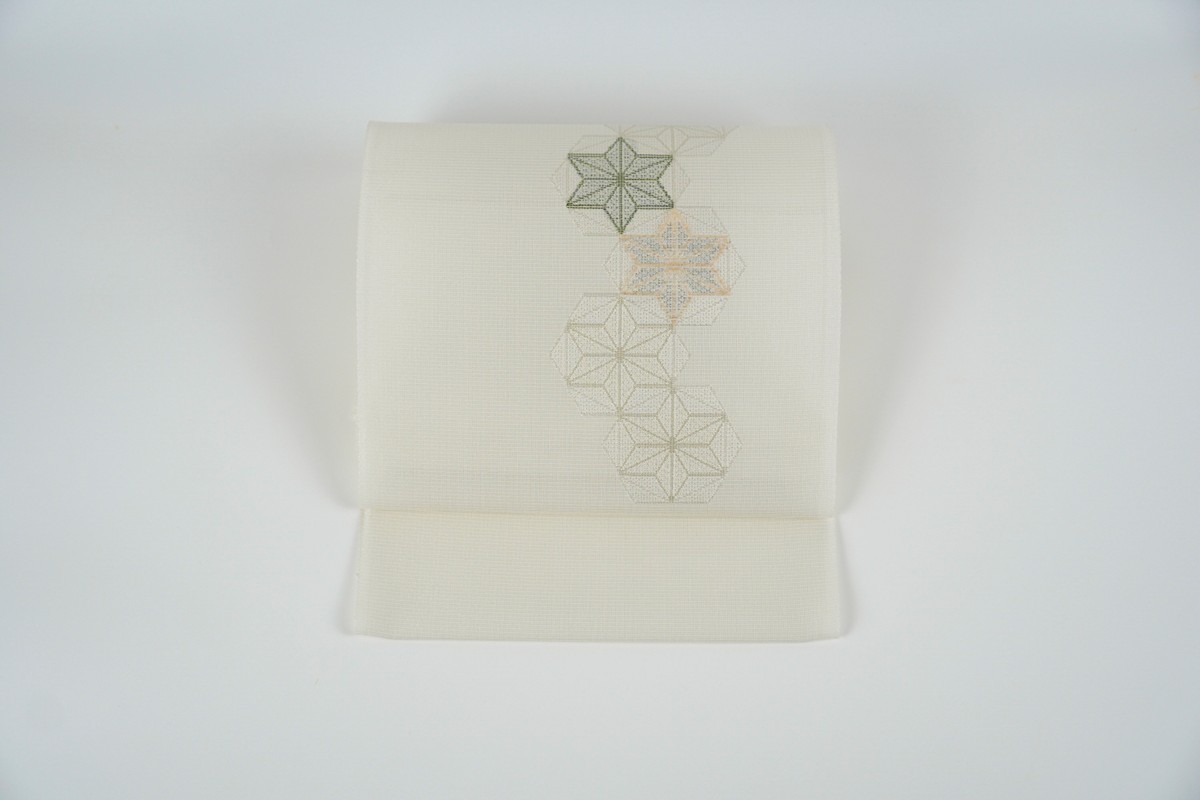 ＜丹後の藤布　遊絲舎＞八寸名古屋帯　「すかし麻の葉」（白）選べるお仕立て　FY00105