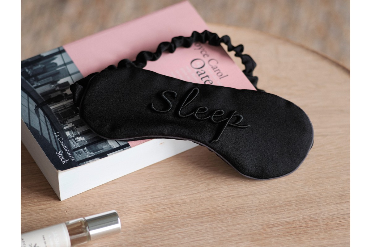 アイマスク（黒） ふるさと納税 アイマスク シルク シルク100％ 高品質 丹後ちりめん 快眠 安眠 美容 乾燥予防　TH00005